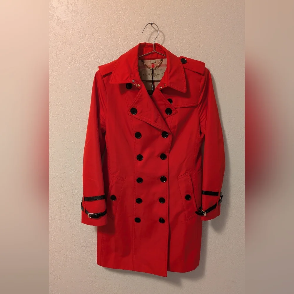 STYLEWE Red Trench Coat with Black Accents - Picture 2 of 5